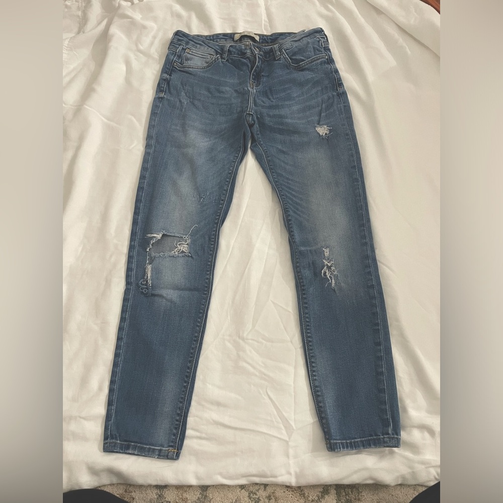 Zara Distressed Ankle Jeans